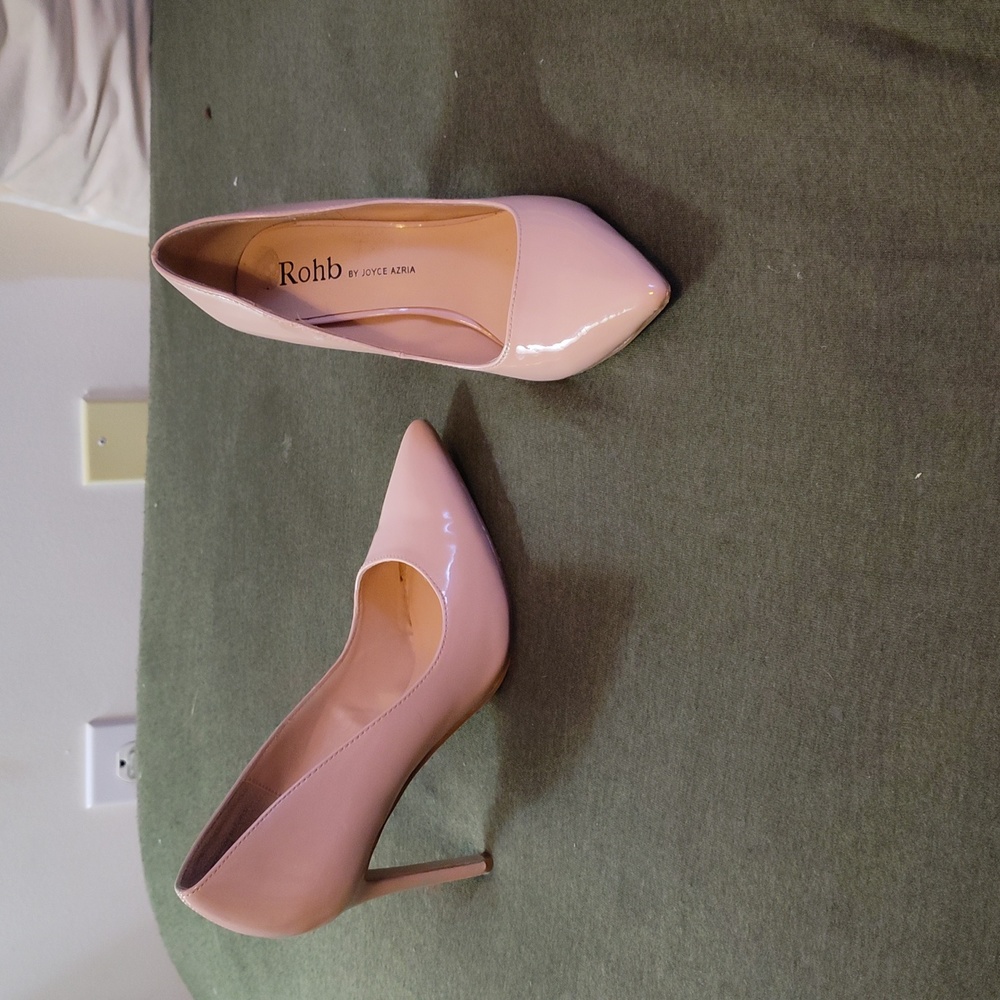 Pink heels